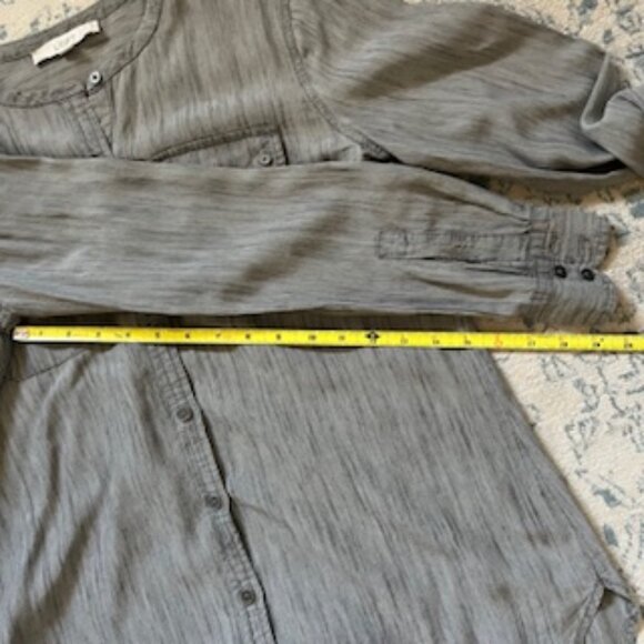 🧡3/15 NWOT LOFT Gray Linen Blend Long Sleeve Shirt Women's M - Picture 9 of 11